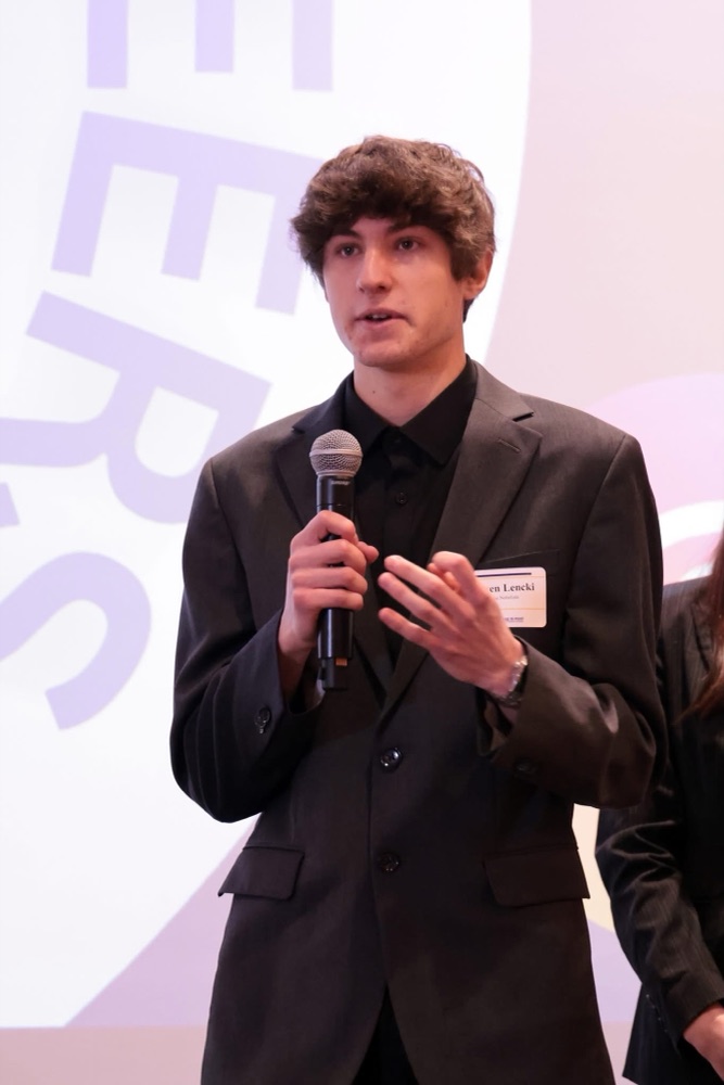 Owen Lencki, Vaelro co-founder, speaking at an event